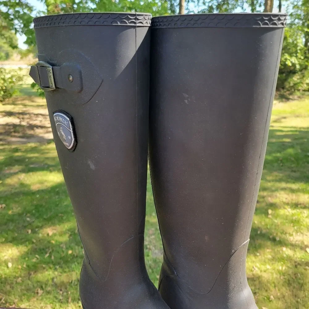 Kamik Jennifer Women's Black Waterproof Round Toe Knee High Rain Boots Size 7